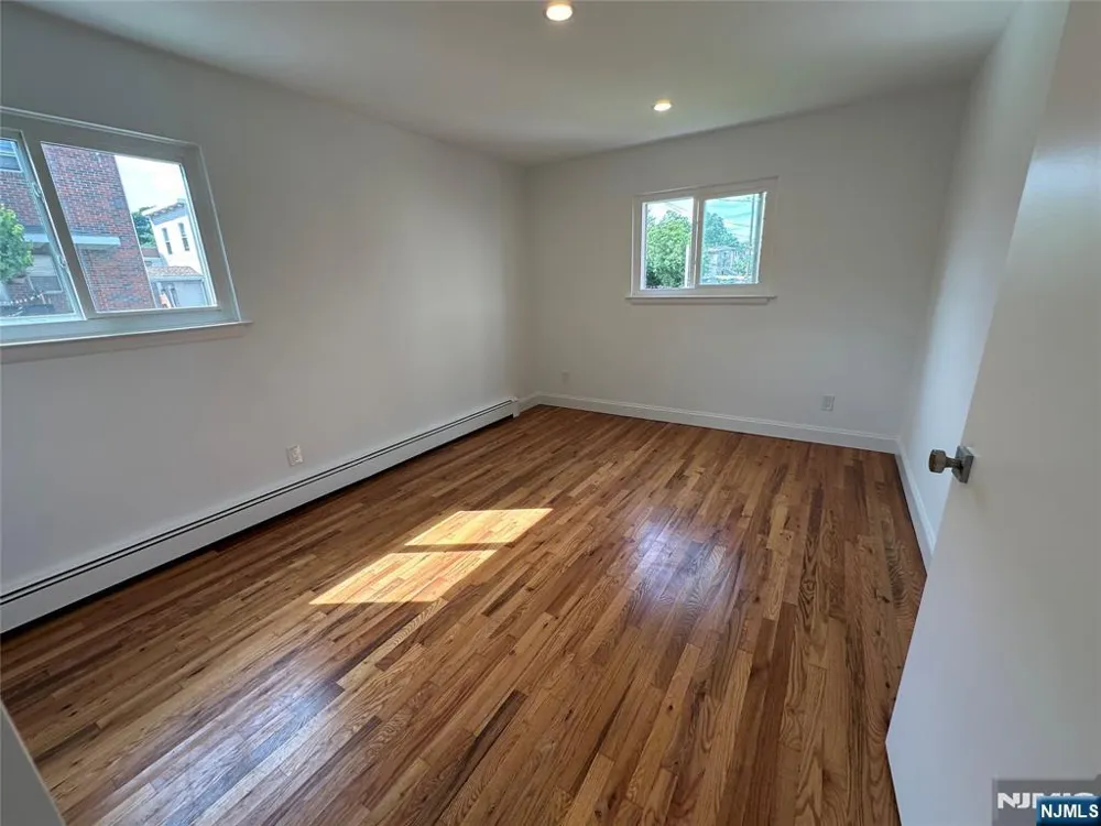 219 Cliff Street 2 Cliffside Park, NJ 07010