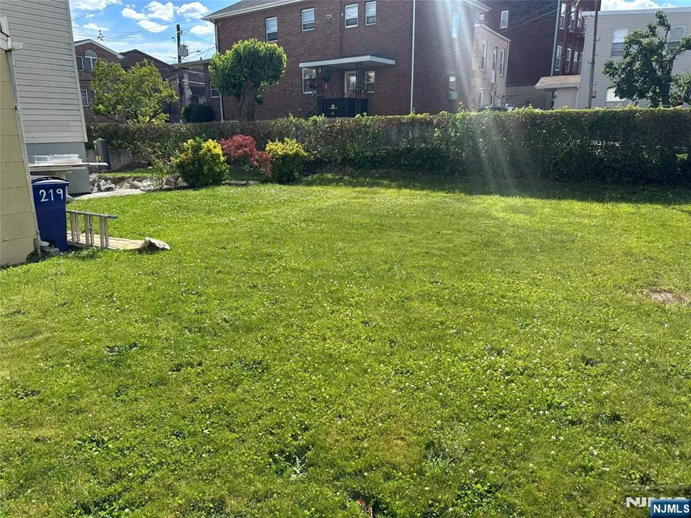 219 Cliff Street 2 Cliffside Park, NJ 07010
