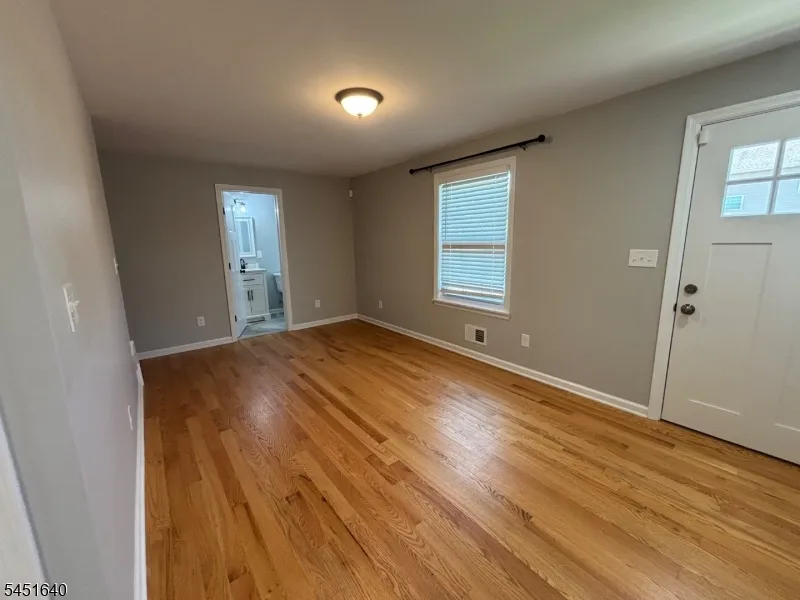 800 Drake Ave Middlesex, NJ 08846