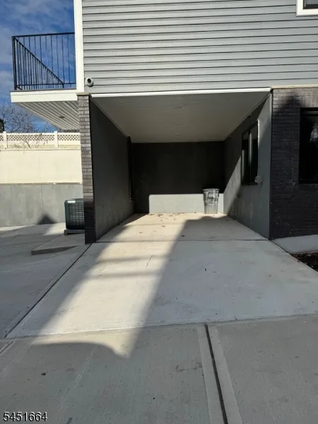 99 Columbia Ave #1 Unit 1