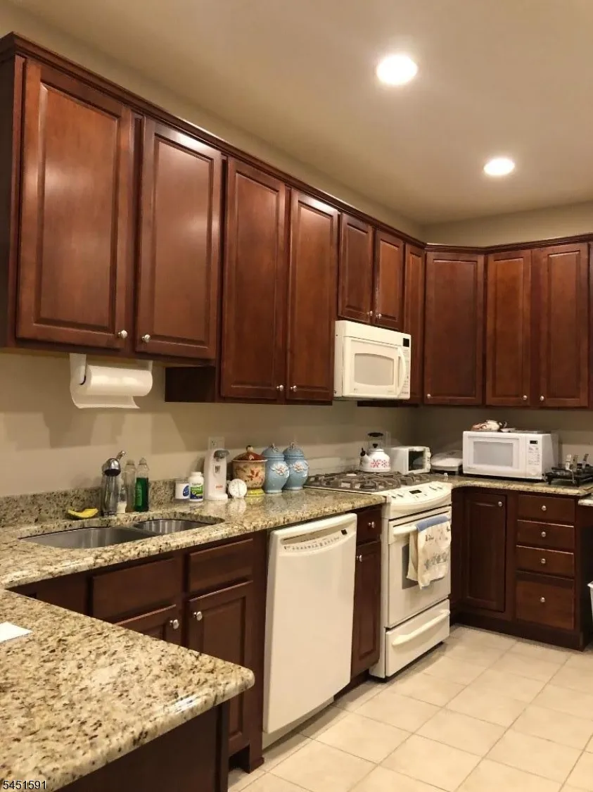 6314 Warrens Way #6314 Unit 6314 Wanaque, NJ 07465