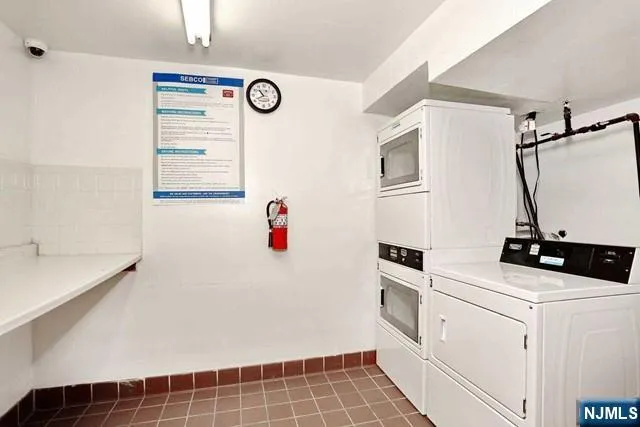 59 Regency Park # 59 Ramsey, NJ 07446