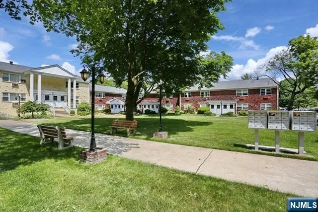 59 Regency Park # 59 Ramsey, NJ 07446