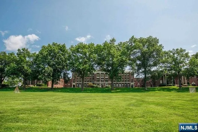 59 Regency Park # 59 Ramsey, NJ 07446