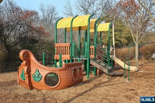 59 Regency Park # 59 Ramsey, NJ 07446