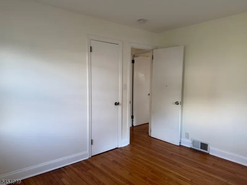 396 Union Ave Rutherford, NJ 07070
