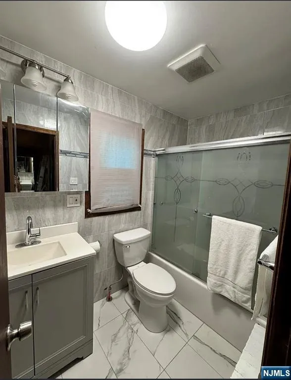 379 Liberty Avenue 1 Jersey City, NJ 07307