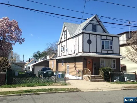 97 Wood Street