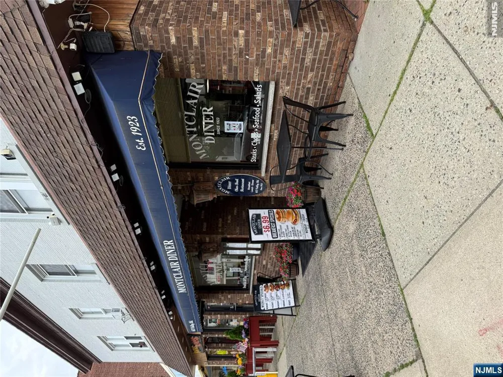 627 Valley Road F Montclair, NJ 07043