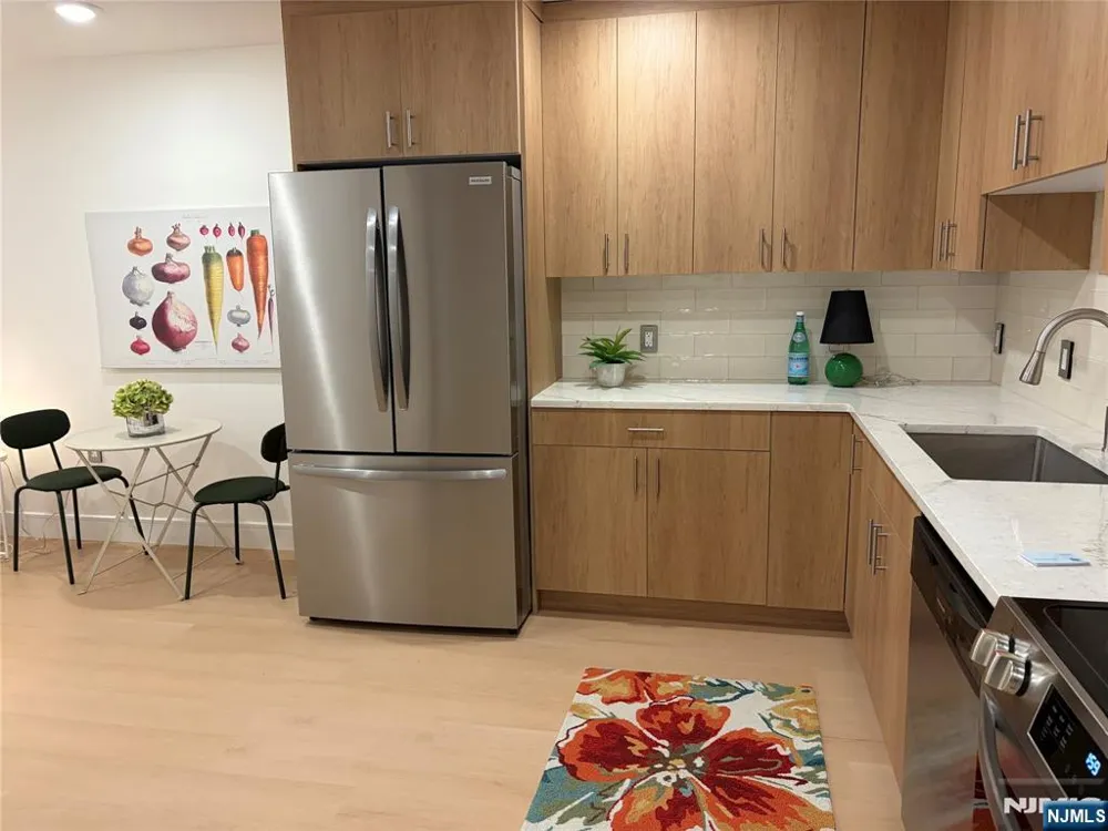 627 Valley Road F Montclair, NJ 07043