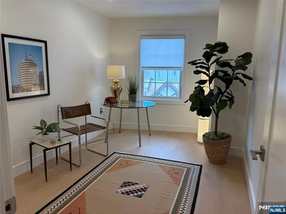 627 Valley Road E Montclair, NJ 07043