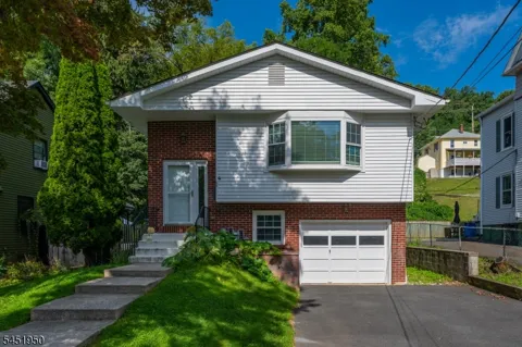 65 Wetmore Ave