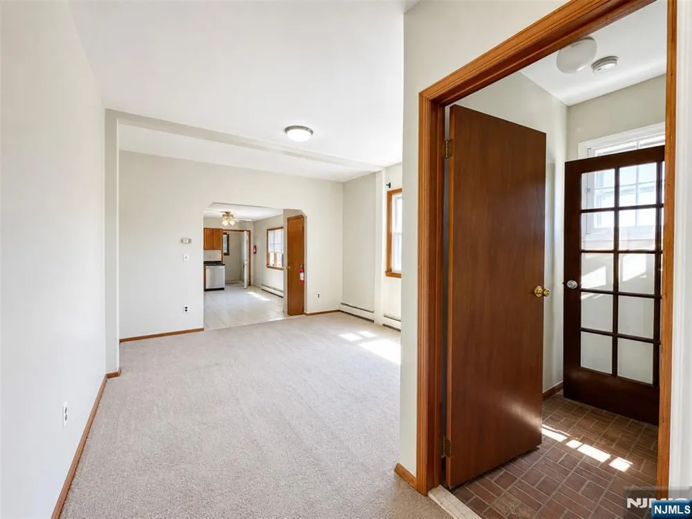 120 Fenner Avenue 2 Clifton, NJ 07013