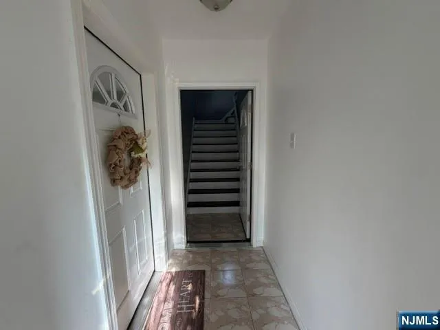 225 E 19th Street 2nd Paterson, NJ 07524