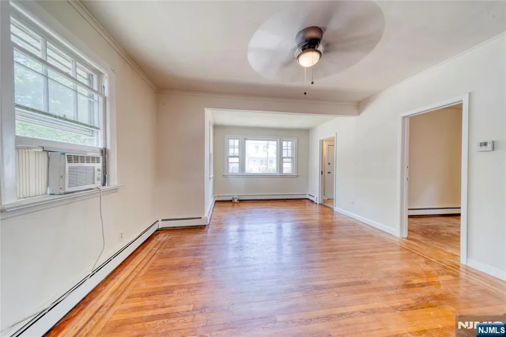 824 Linden Avenue Ridgefield, NJ 07657