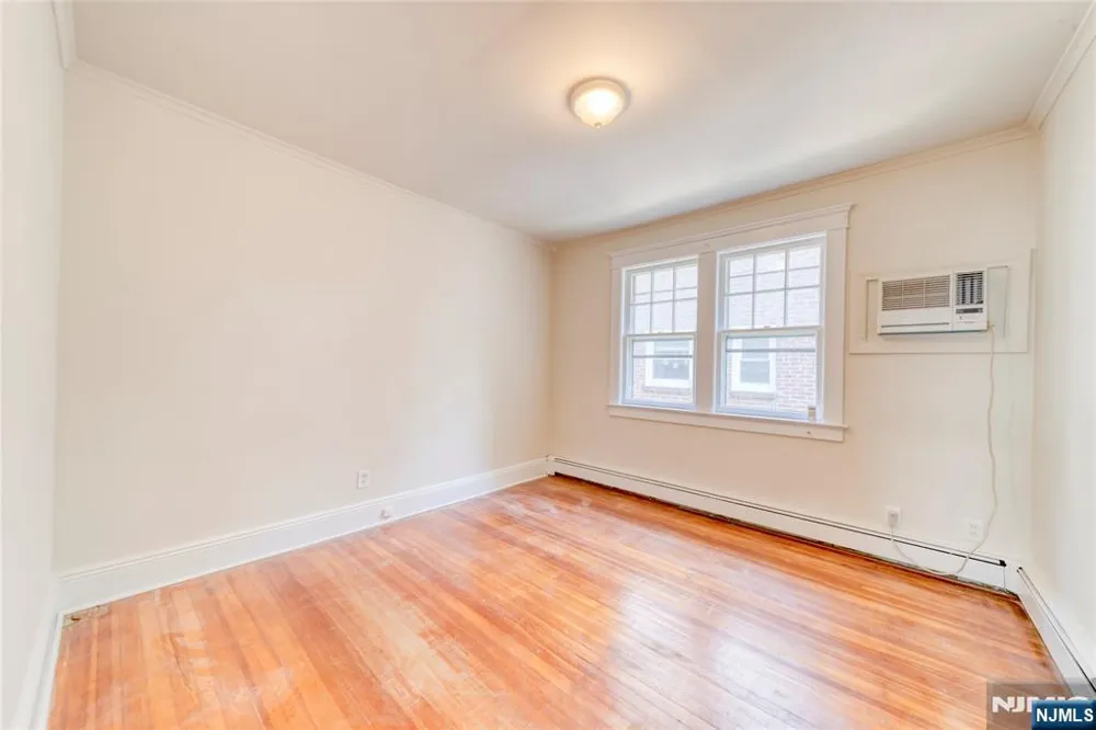 824 Linden Avenue Ridgefield, NJ 07657