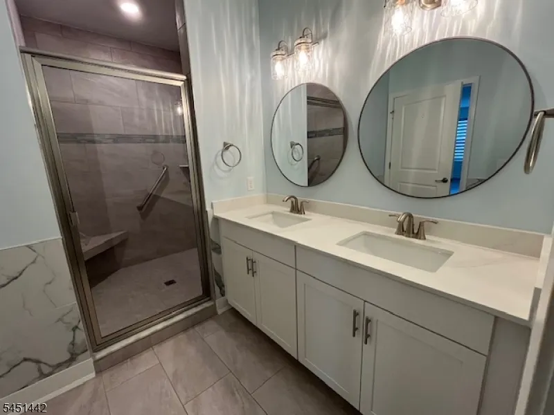 46 Whitney Ave Morris Plains, NJ 07950