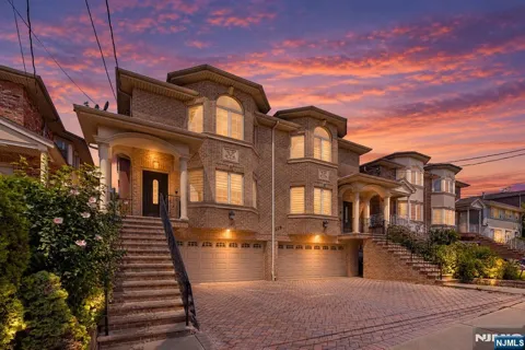 215 4th Street A