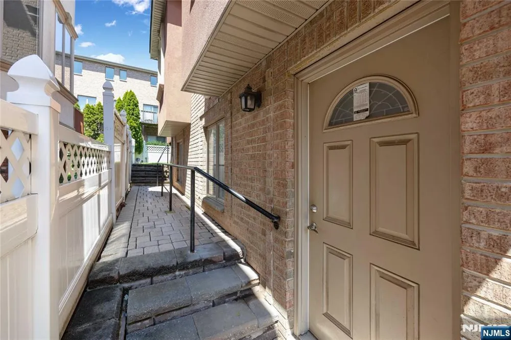 215 4th Street A Palisades Park, NJ 07650