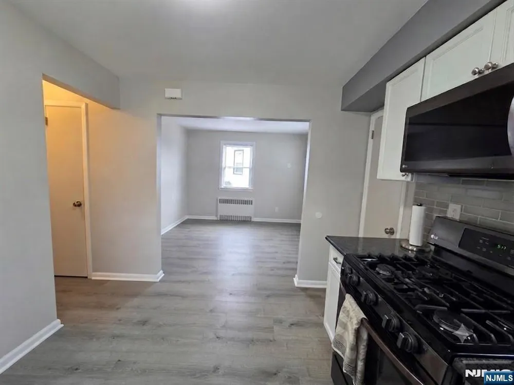 166 Carmita Avenue 2 Rutherford, NJ 07070