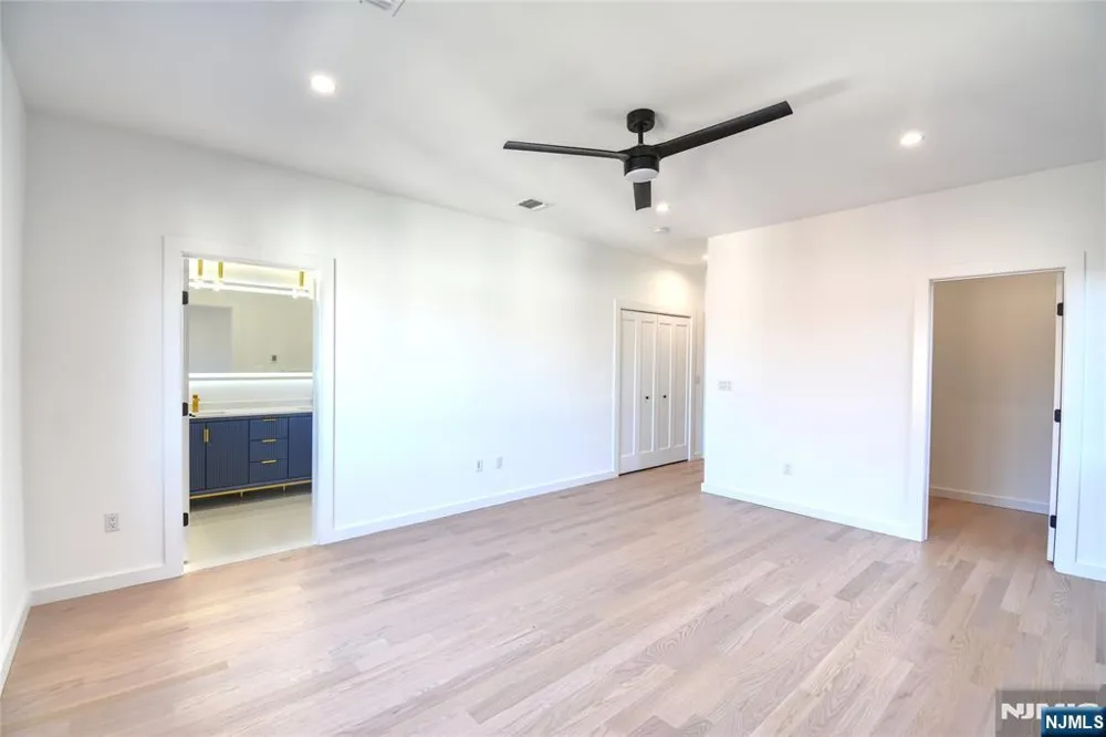 35 Henry Avenue 2nd Floor Palisades Park, NJ 07650