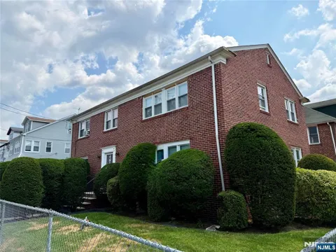 103-107 Mt Vernon Place 2