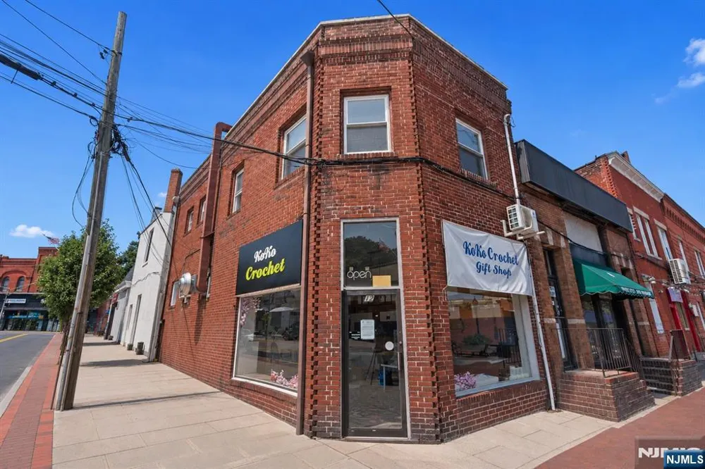 12 Sylvan Street Rutherford, NJ 07070