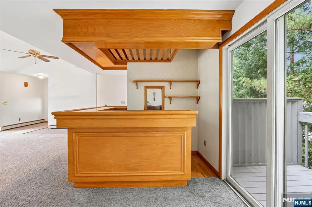 488 Cedar Lane Paramus, NJ 07652