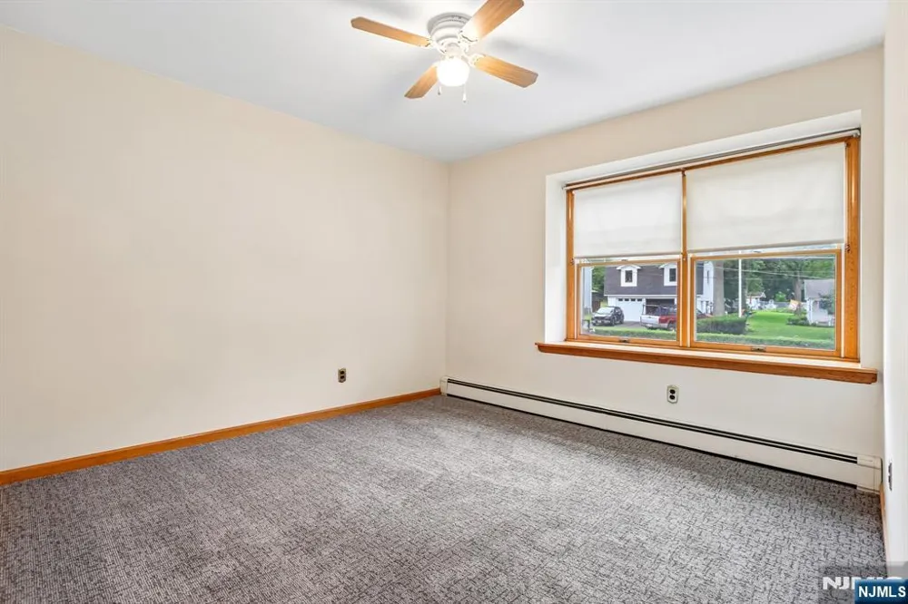 488 Cedar Lane Paramus, NJ 07652