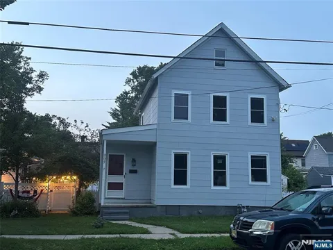 207 Grand Street