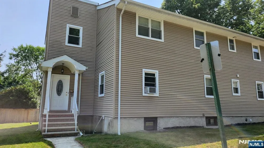 48 Cortland Place FL 2 Tenafly, NJ 07670