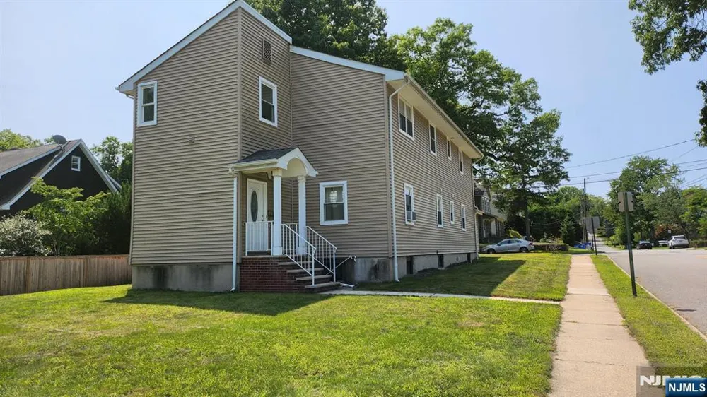 48 Cortland Place FL 2 Tenafly, NJ 07670