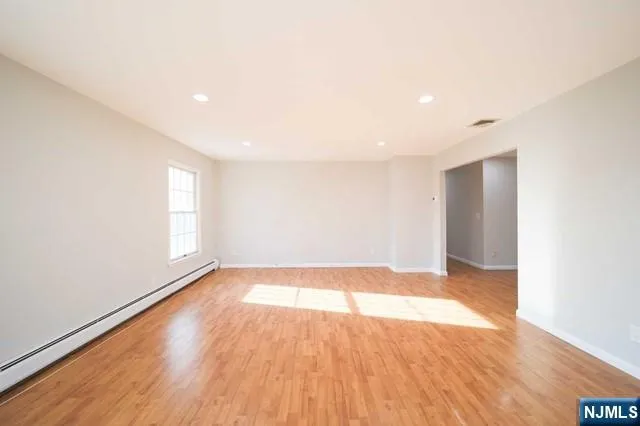 830 Elizabeth Street 2 Ridgefield, NJ 07657