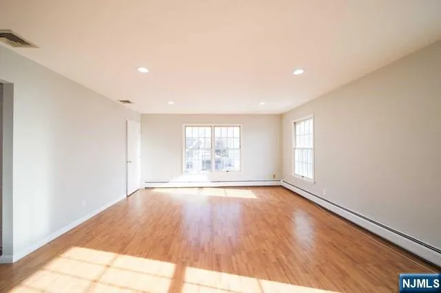 830 Elizabeth Street 2 Ridgefield, NJ 07657