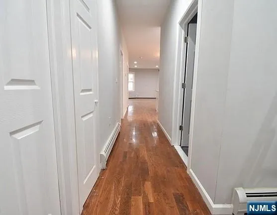 83 Arsdale Terrace 1 East Orange, NJ 07018