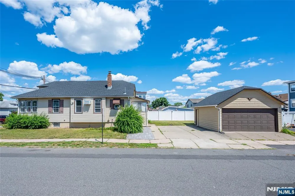 8-02 Henderson Boulevard Fair Lawn, NJ 07410