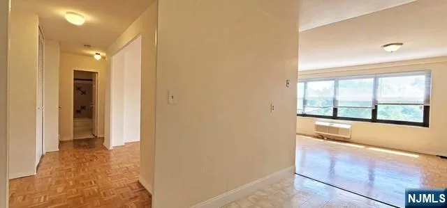 2348 Linwood Avenue 4M Fort Lee, NJ 07024