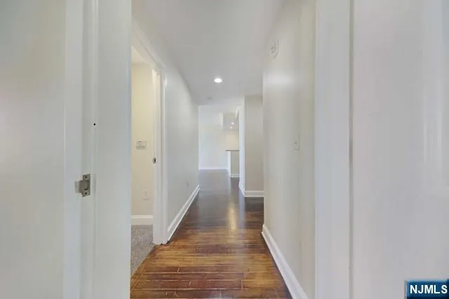 29 1st Street 505 Hackensack, NJ 07601