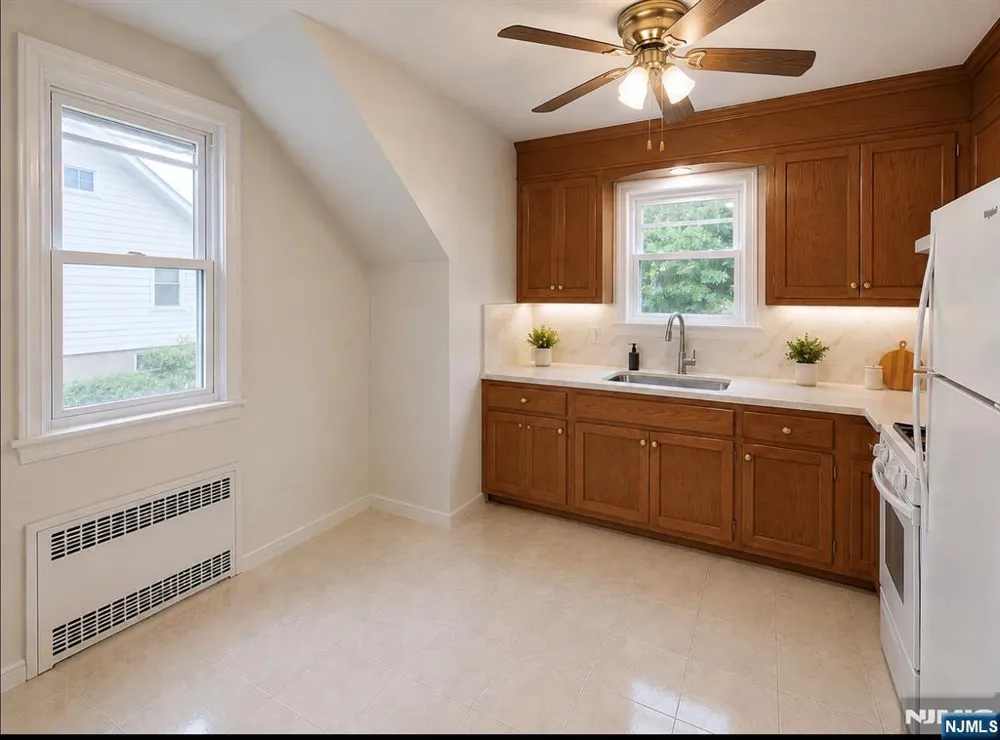 87 Boll Street 2 Clifton, NJ 07014