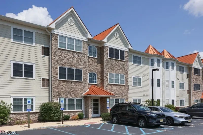 1400 Saint Georges Ave #306 Unit 306 Woodbridge, NJ 07001
