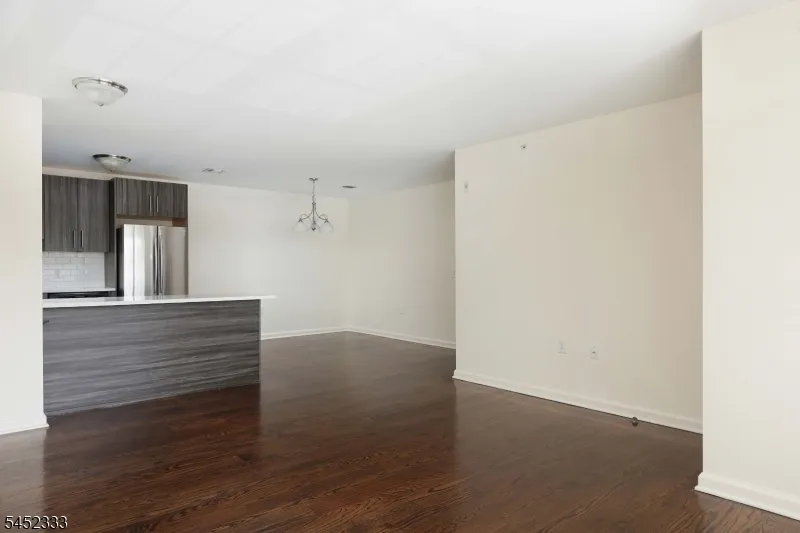 1400 Saint Georges Ave #306 Unit 306 Woodbridge, NJ 07001