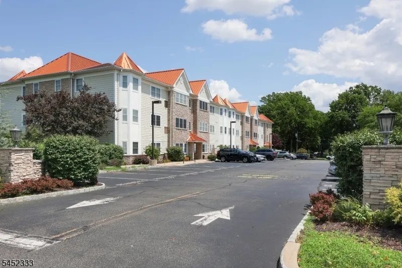 1400 Saint Georges Ave #306 Unit 306 Woodbridge, NJ 07001