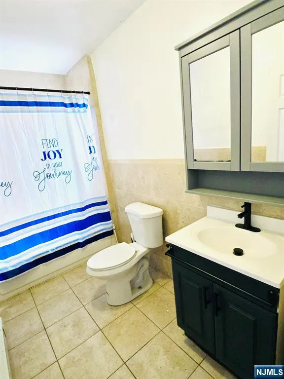 10-14 Noll Place 3 Newark, NJ 07106