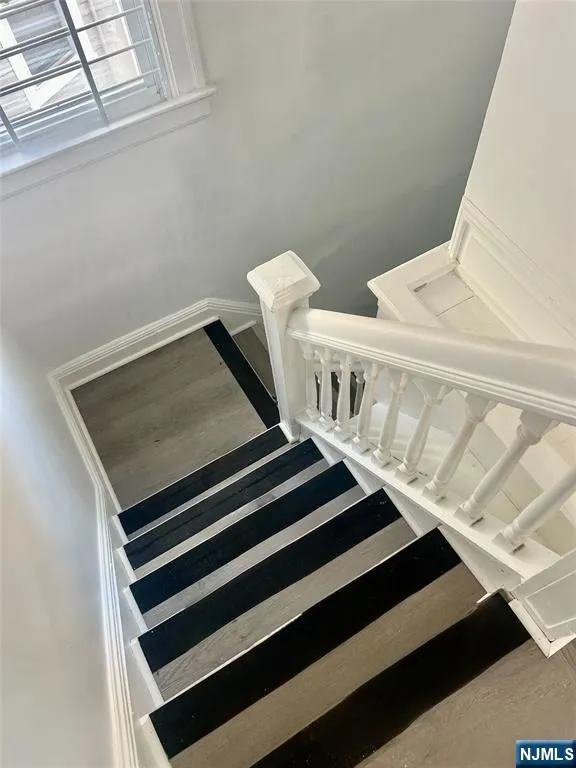 10-14 Noll Place 3 Newark, NJ 07106