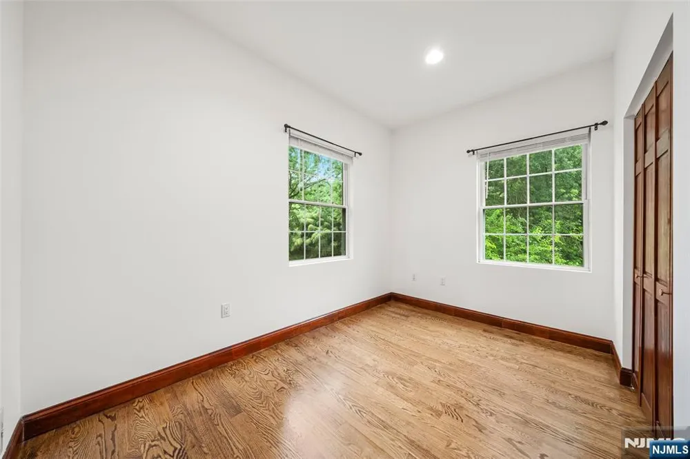 385 Livingston Street Norwood, NJ 07648