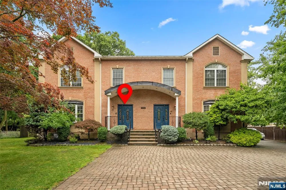 385 Livingston Street Norwood, NJ 07648