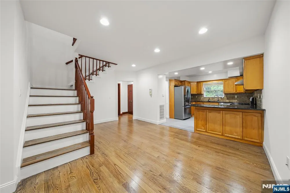 385 Livingston Street Norwood, NJ 07648