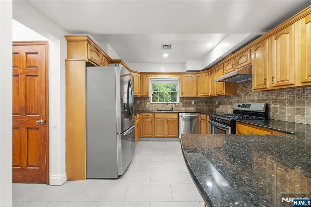 385 Livingston Street Norwood, NJ 07648