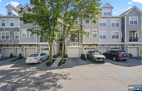 107 Brittany Court 281