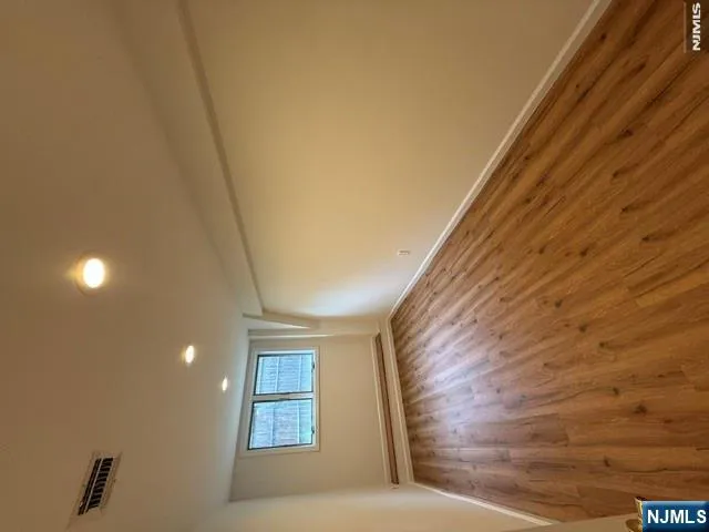 12 Cortland Place A Tenafly, NJ 07670